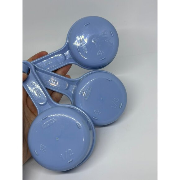 VTG Rubbermaid Blue Plastic Measuring Cups Set 1/4 1/3 1/2 Cup - Picture 4 of 4